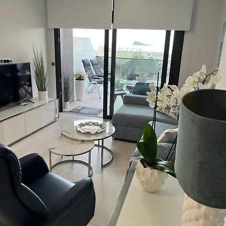 Sunset Waves - Modern Luxury 2 Bedroom Apartament Benidorm