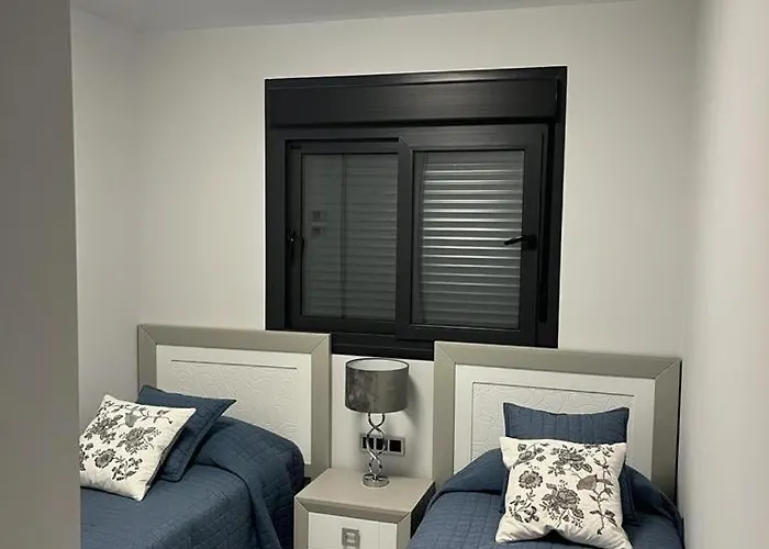 Sunset Waves - Modern Luxury 2 Bedroom *