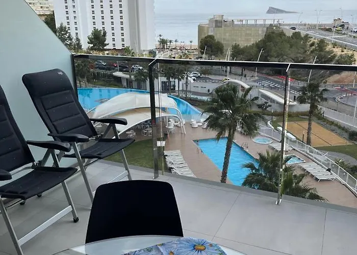 Sunset Waves - Modern Luxury 2 Bedroom Daire