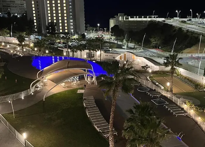 Sunset Waves - Modern Luxury 2 Bedroom Daire *