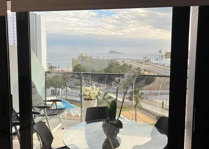 Sunset Waves - Modern Luxury 2 Bedroom Benidorm